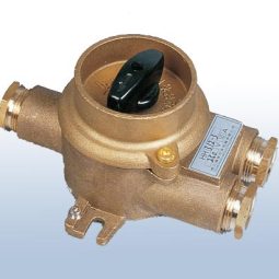 Gemi Tipi Fiş ve Prizler